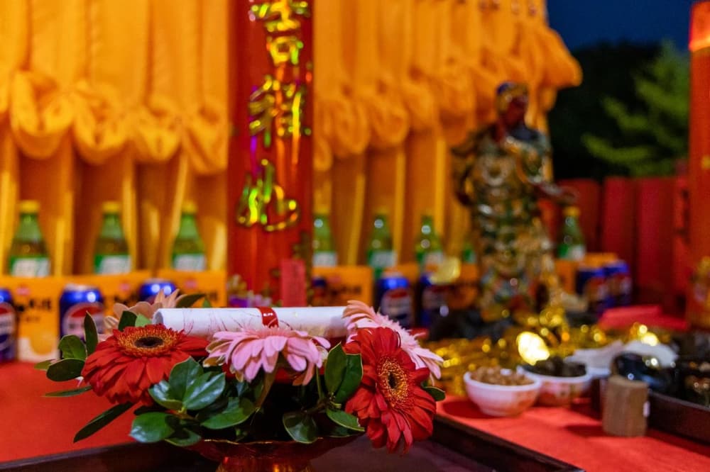 ��һ��ʦ��ʾ�˹�ի��