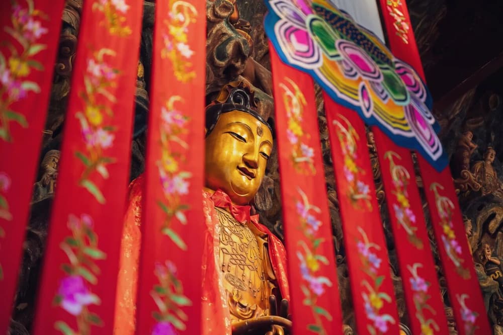 �٤���֮������